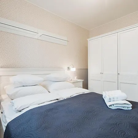 One Bedroom Cybernetyki Street Apartment Warsaw