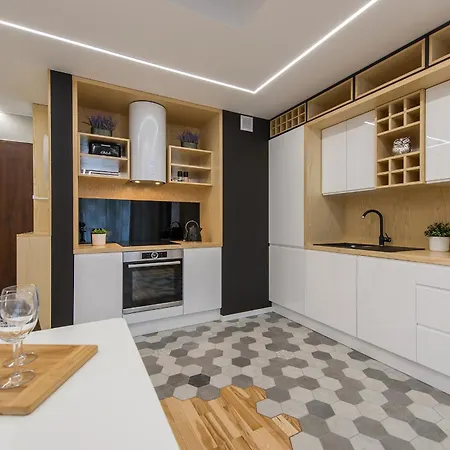 아파트 One Bedroom Cybernetyki Street 바르샤바