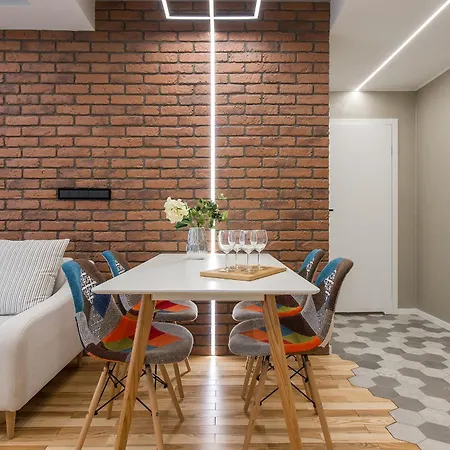 Apartman One Bedroom Cybernetyki Street Varsó