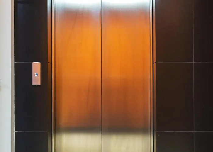 One Bedroom Cybernetyki Street Apartment